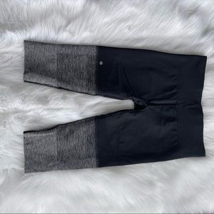 Lululemon Ombre Seamless Capri Pants